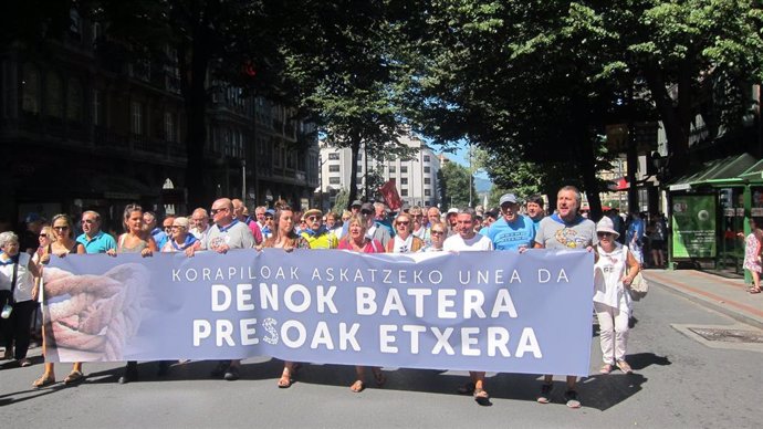 Manifestación en favor de los derechos de los presos en Bilbao