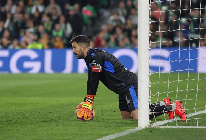 Pacheco, en un partido con el Alavés.
