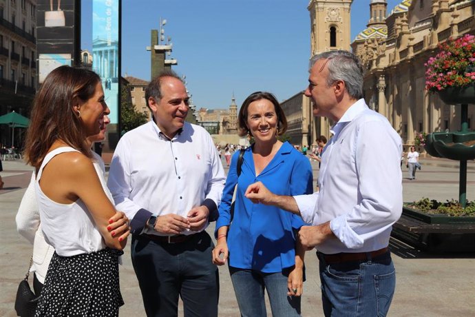 Cuca Gamarra ha visitado este sábado Zaragoza.