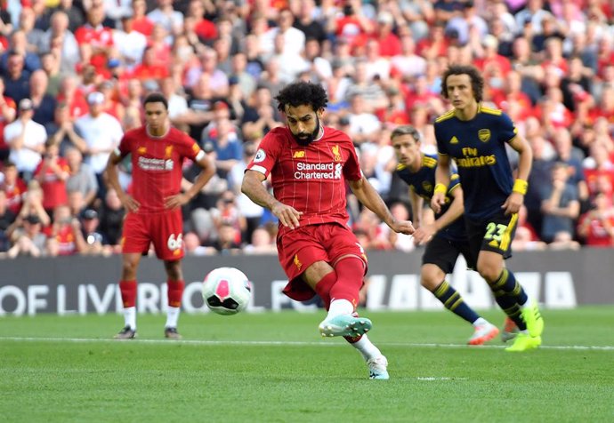 Fútbol/Premier.- (Crónica) El Liverpool golea al Arsenal y el United cae en el d