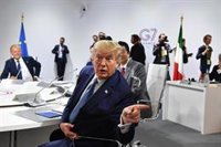 Trump niega que haya permitido a Macron que siga dialogando con Irán pero no pone objeciones