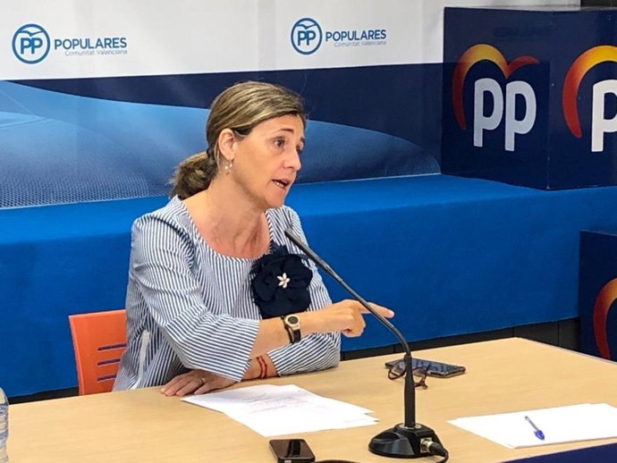 La portavoz adjunta del PP en Les Corts, Elena Bastidas