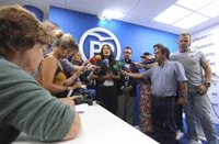 PP-A critica que PSOE-A use la listeria y recuerda que Moreno ha estado "todo el verano en Andalucía"