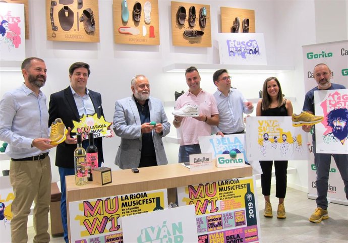 Los promotores del MUWI, José Luis Pancorbo y Rafa Bezares, está mañana junto a organizadores y patrocinadores del festival en rueda de prensa