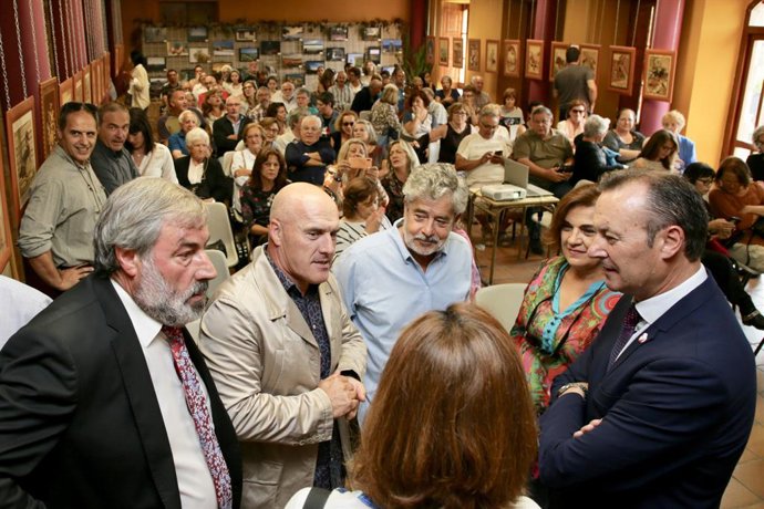 Blanco cree necesario un cambio de mentalidad para fijar población en las zonas 