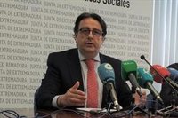Vergeles defiende la "coordinación" ante el brote de listeriosis y destaca que los protocolos "han funcionado bien"