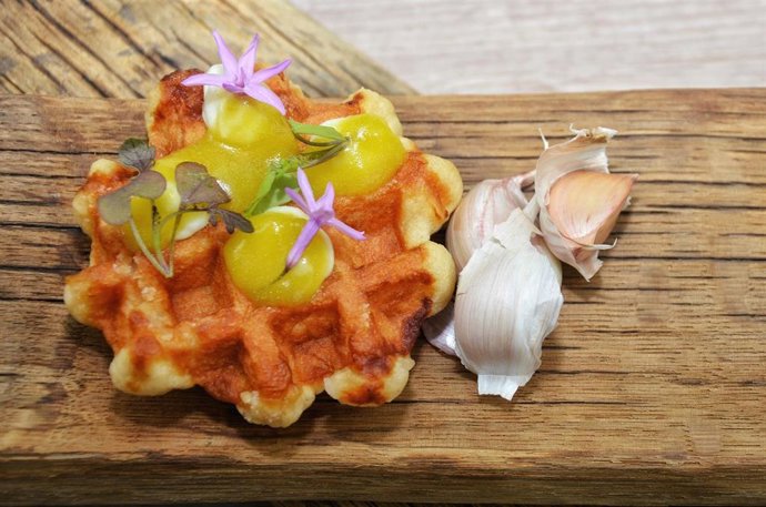 Gana el XIII Concurso de Pintxos Medievales con la creación 'Txintxorta de morros y callos'