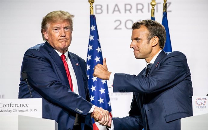 G7.- Macron y Trump acuerdan la continuidad de la 'tasa Google' hasta que legisl