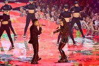 Vídeo de la magnética actuación de Rosalía con Ozuna en los MTV VMAs