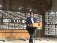 Vara dice que el brote de listeria "no se ha gestionado adecuadamente" y que se han dado datos "sin el suficiente rigor"