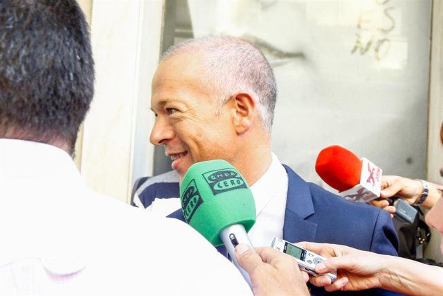 Vox impide por segunda vez una declaración del Senado al no firmar el documento 