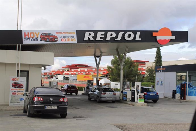 Gasolinera de Repsol, localizada en el polígono industrial de Toledo