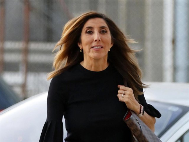 Paz Padilla saliendo de las instalaciones de Telecinco