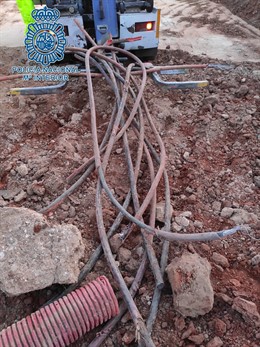 Cables robados en la SE-40.