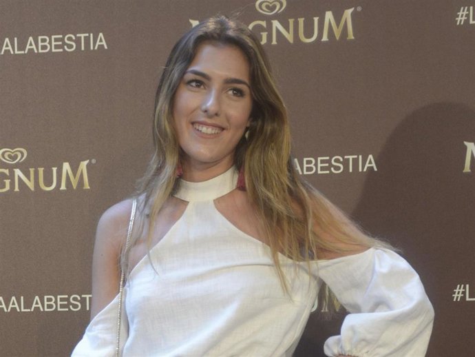 FAMOSOS EN FIESTA DE VERANO MAGNUM "LIBERA TU BESTIA"