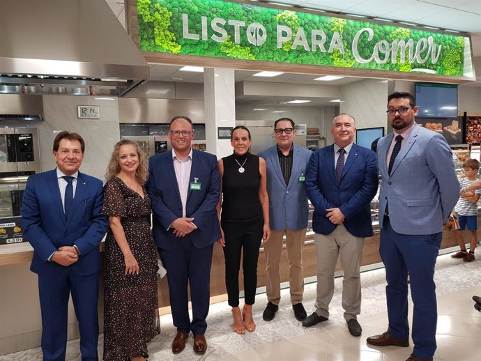 Mercadona reabre un supermercado en Ciudad Real adaptándolo al nuevo modelo de t