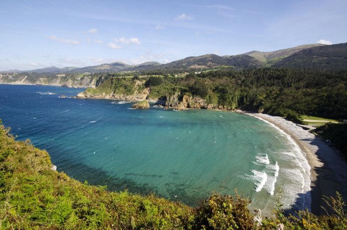 La playa de Cadavedo, en Asturias, ideal para ir con niños