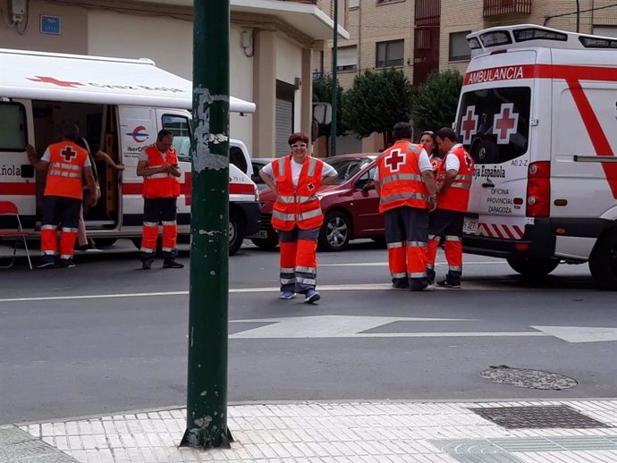 Despilegue de Cruz Roja en una calle