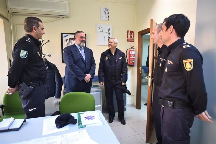 Visita a la sede de la Policía Autonómica en Granada, en imagen de archivo