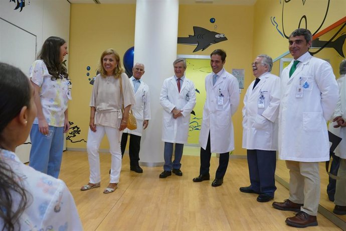 La delegada territorial de Salud y Familias de la Junta de Andalucía en Córdoba, María Jesús Botella, en el Hospital San Juan de Dios de la capital cordobesa.