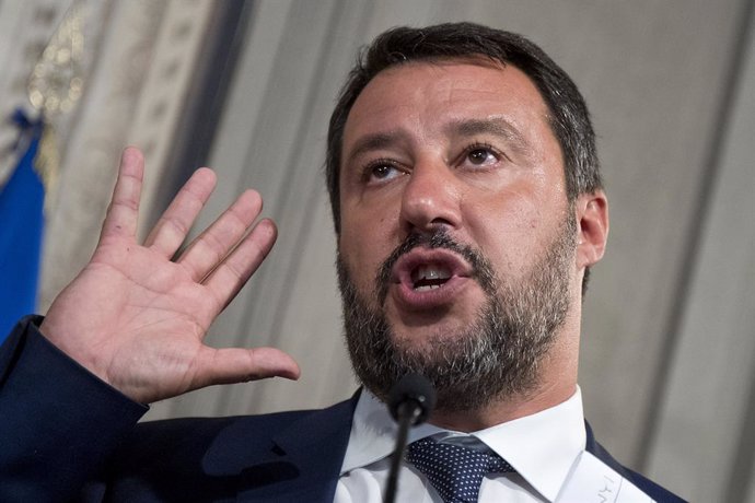 Italia.- Salvini pide a Mattarella que ponga fin al "vergonzoso mercado de las p