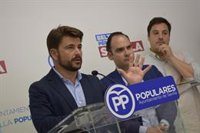 Beltrán Pérez critica los "clamorosos fallos y agujeros negros" del Ayuntamiento en la "crisis" de la listeria