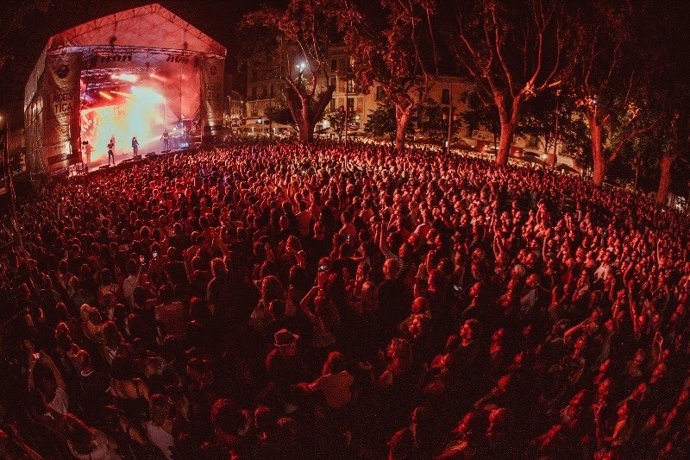 Festival Acústica bate récord de asistencia