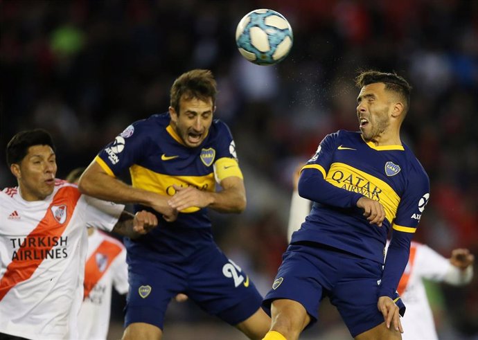 River Plate y Boca Juniors empatan sin goles en el clásico argentino