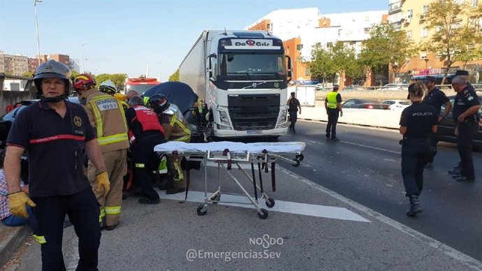 Accidente en la Ronda Urbana Norte de Sevilla con seis heridos