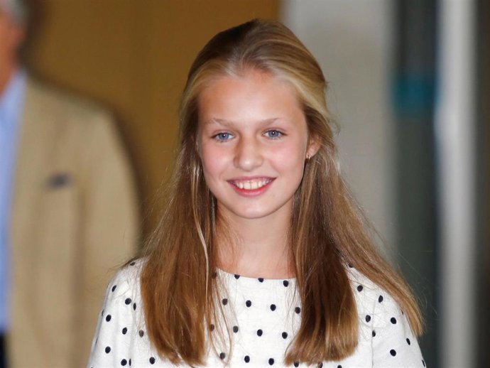 La Reina Letizia y la Princesa Leonor afirman que el Rey Don Juan Carlos se encuentra animado tras su intervención quirúrgica