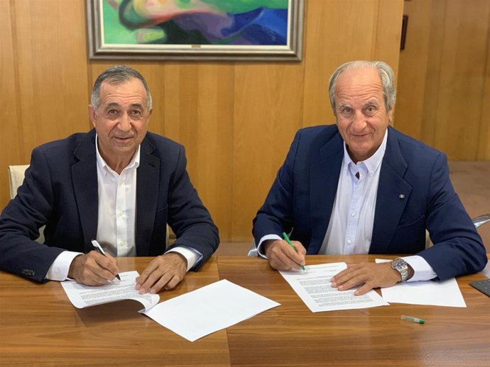 Justino Medrano (izda) y Juan Manuel González.