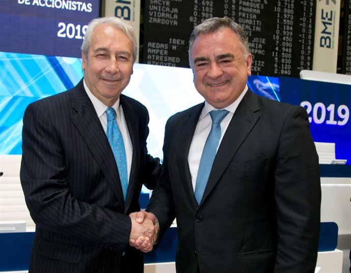 Antonio Zoido, presidente de BME, y Javier Hernani, consejero delegado, durante la junta de accionistas celebrada en el Palacio de la Bolsa de Madrid