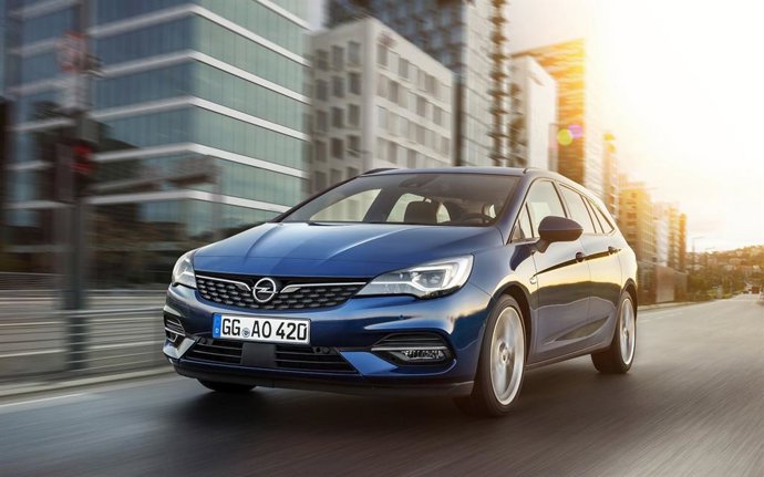 Opel pone a la venta el nuevo Astra en España, con una nueva generación de motores eficientes