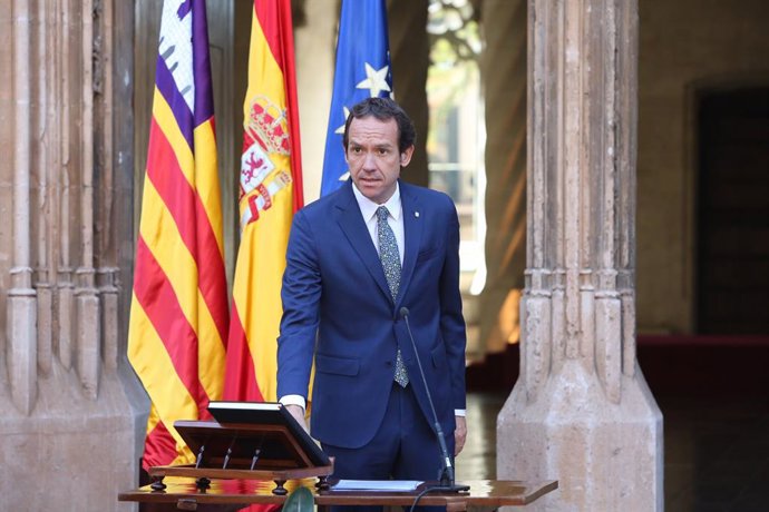 El conseller de Mobilitat i Habitatge, Marc Pons, durant la seva presa de possessió