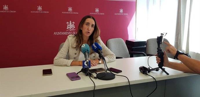 La portavoz de Vox en el Ayuntamiento de Córdoba, Paula Badanelli.