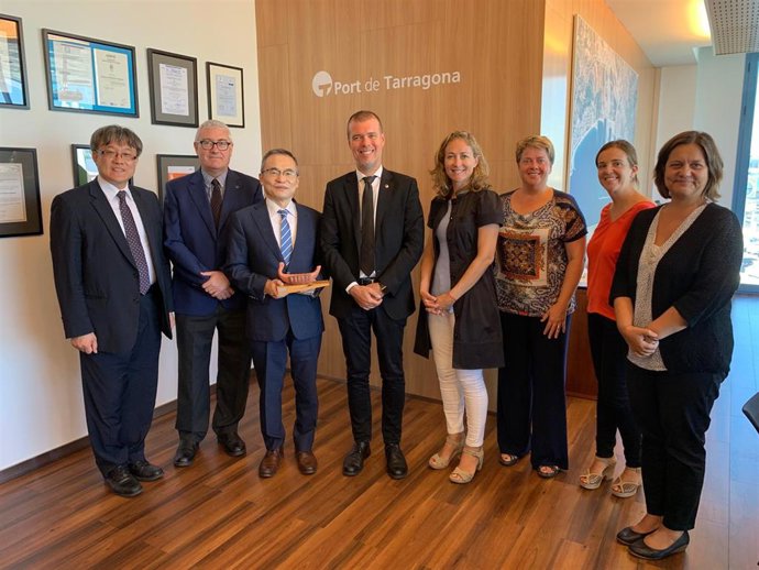 Taewan Huh y Josep Maria Cruset, en el centro, este martes