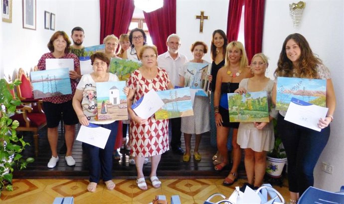 Taller de pintura Carmen de Burgos