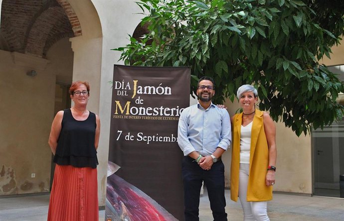 [Grupoextremadura] Fotos El Próximo Sábado Se Celebra La Xxx Edición Del Día Del Jamón De Monesterio