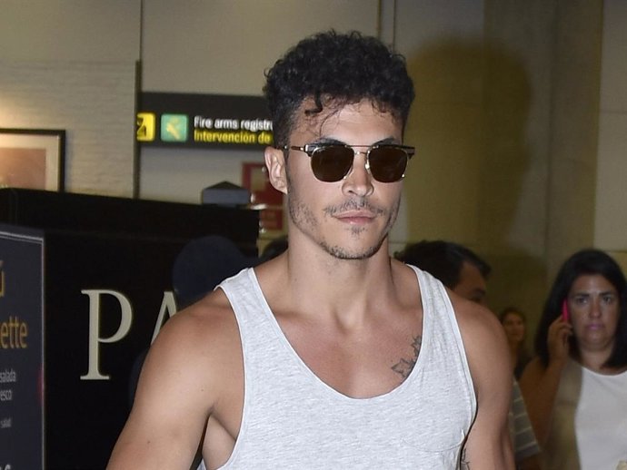 KIKO JIMENEZ Y SOFIA SUESCUN REGRESAN DE SU VIAJE A IBIZA