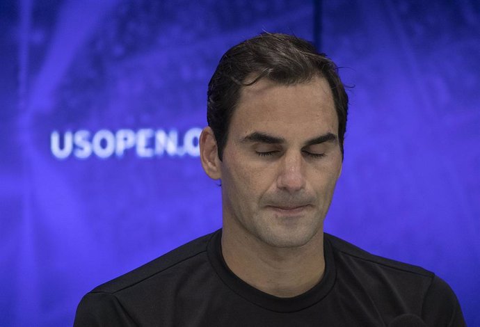 04 September 2019, US, New York: Swiss tennis player Roger Federer reacts during a press conference after losing to Bulgaria's Grigor Dimitrov in their men's singles quarter-final tennis match of the 2019 US Open Grand Slam tournament at the Arthur Ashe