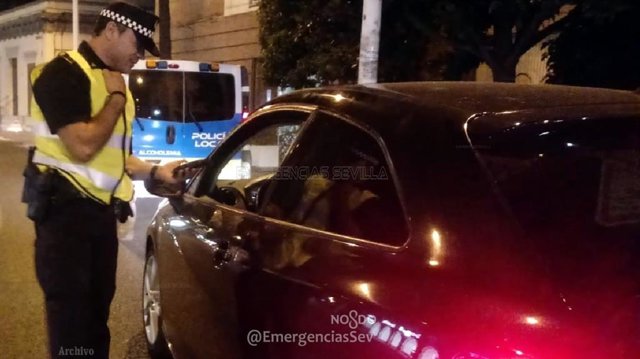 Conductor denunciado por quintuplicar la tasa máxima de alcohol en Sevilla