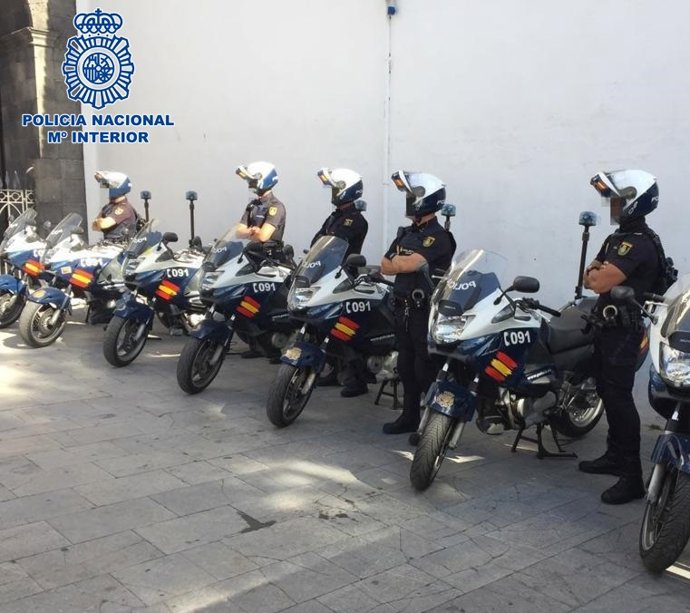 Agentes de la Policía Nacional
