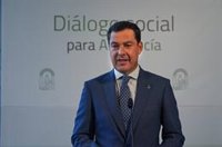 Moreno indica que la Junta irá "de menos a más" para "proteger" a andaluces en Cataluña ante posiciones "limitadoras"