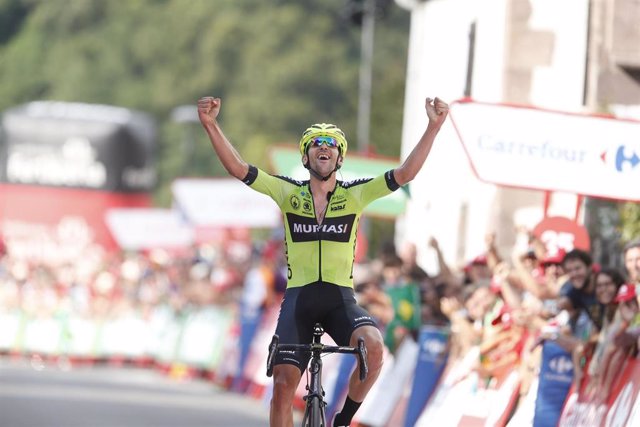 04 September 2019, Spain, Urdax: Spanish cyclist Mikel Iturria Segurola of Euskadi Basque Country-Muria celebrates as he crosses the finish line to win the eleventh stage of the 2019 edition of the "Vuelta a Espana" Tour of Spain cycling race, 180 km from