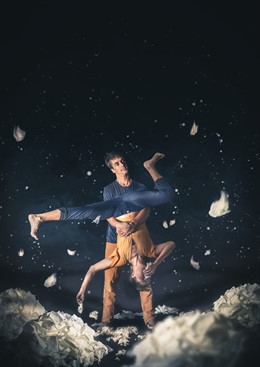 Imagen del espectáculo 'Cafuné', de la compañía DuKtO.