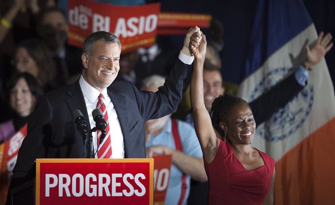 El demócrata Bill de Blasio, alcalde de Nueva York, y su mujer Chirlane
