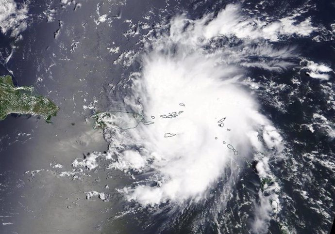 Clima.- Asciende a 20 el número de muertos en Bahamas por el paso del huracán 'D