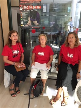 Voluntries de SOS Refugiats Eivissa.