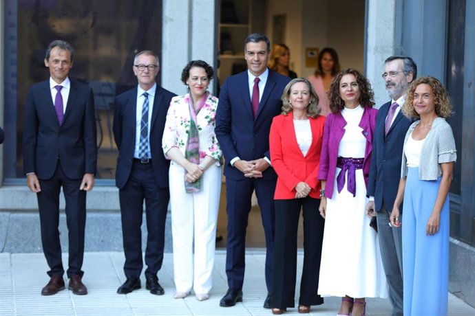 Economía/Macro.- Calviño anuncia que la emisión neta de deuda será este año un 4