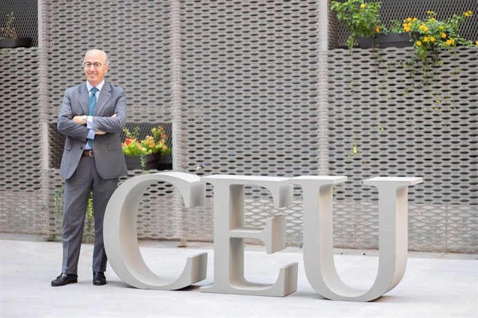 Javier María Tello Bellosillo, nuevo director general del CEU